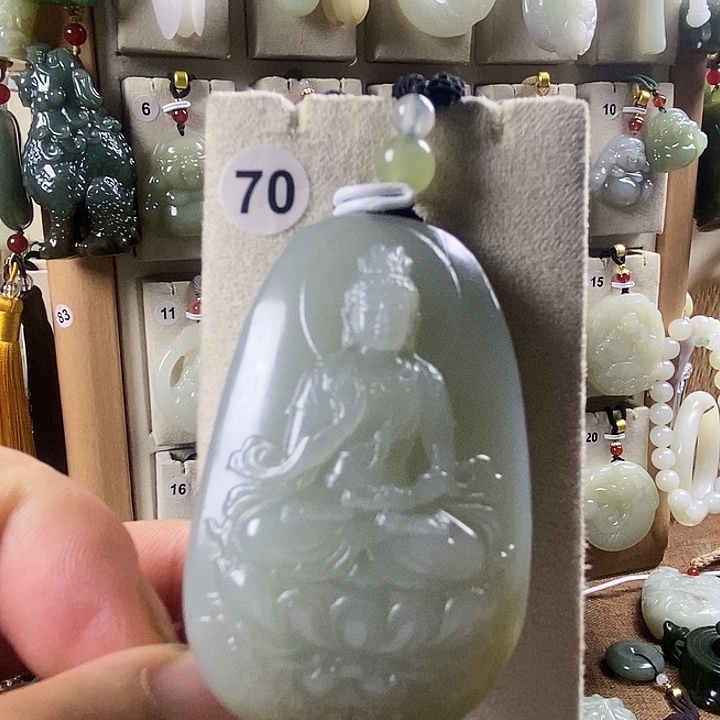 和田玉（糖玉）未镶嵌颈饰