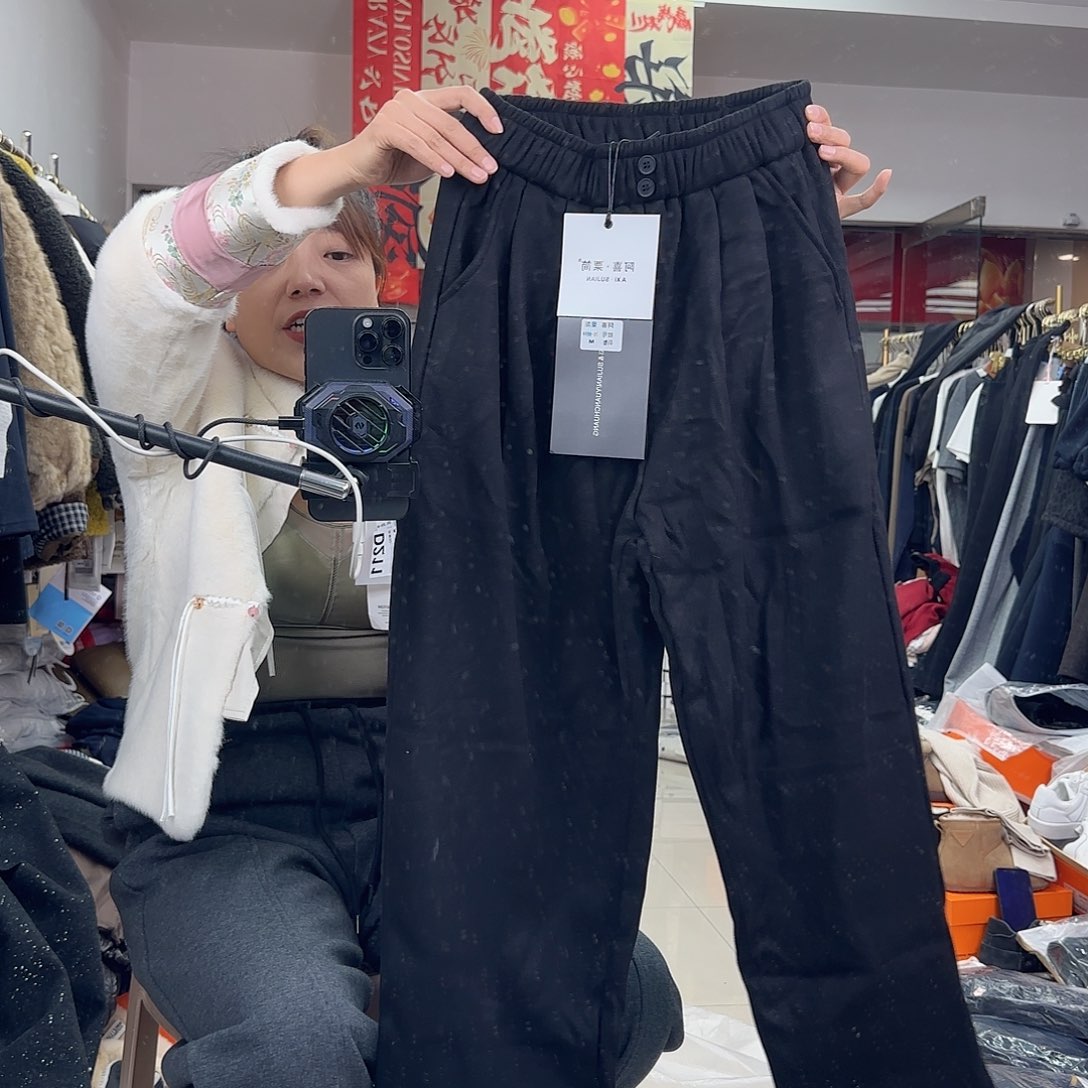 213加绒黑色特价裤子M