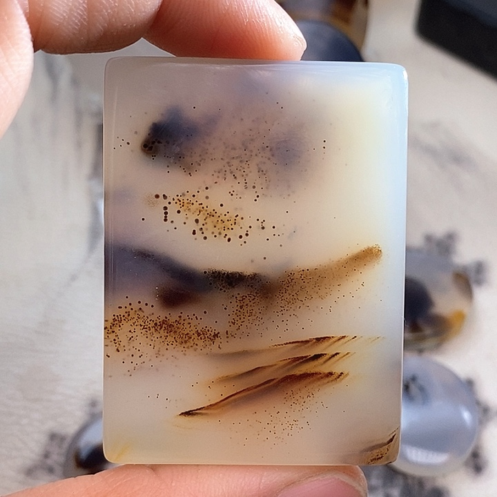 玛瑙/玉髓颈饰未镶嵌