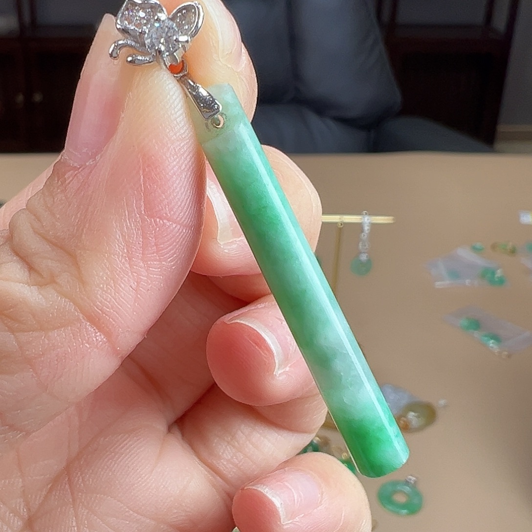 翡翠银S925镶嵌颈饰吊坠71