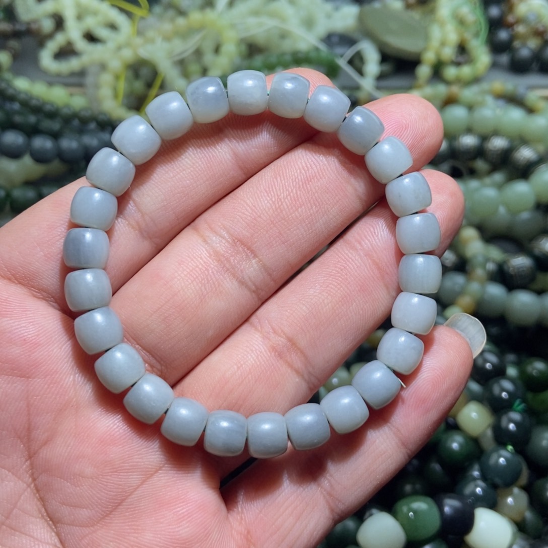 和田玉（糖玉）未镶嵌手链