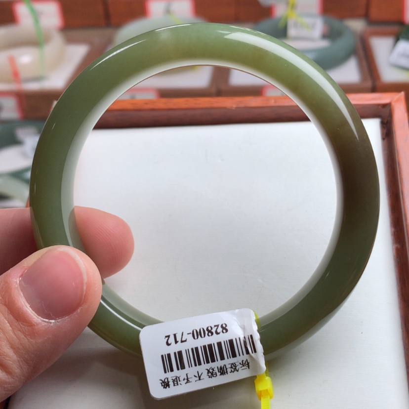 【闪购商品】和田玉手镯未镶嵌58.2