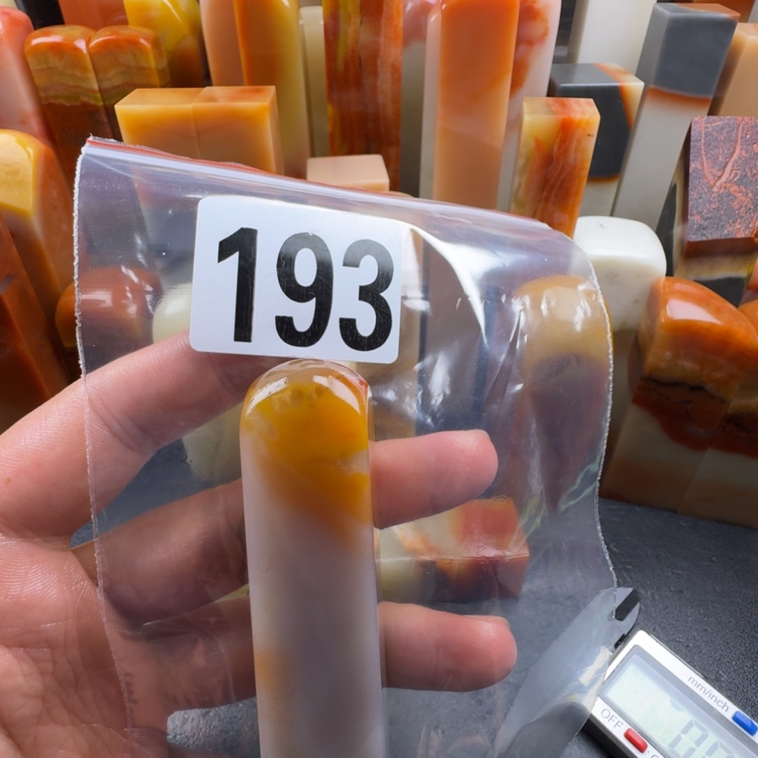 星****老挝石bbnnnnnmmmmnnmm