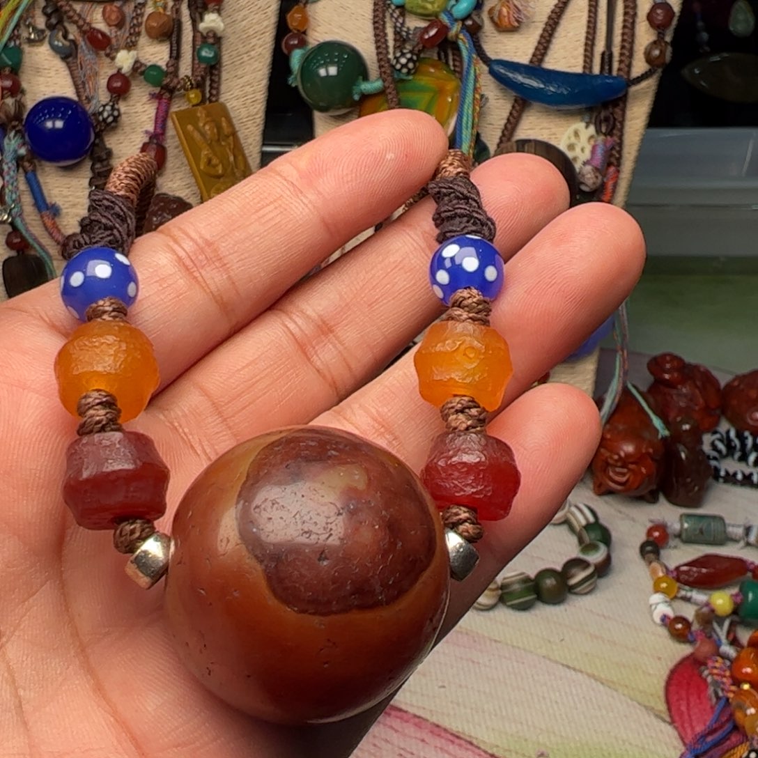 玛瑙/玉髓颈饰未镶嵌