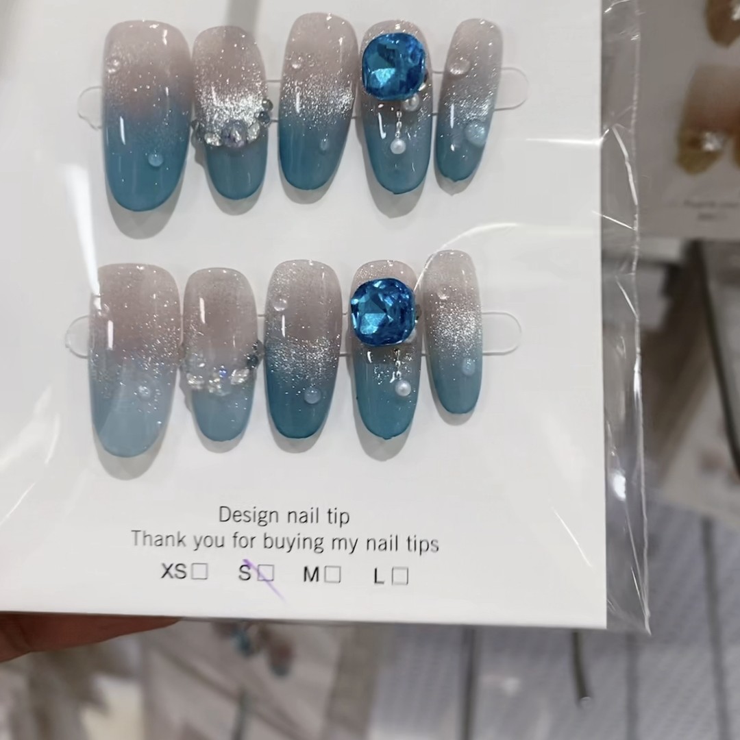 手工穿戴甲甲《5.99-6.99》默认微瑕，不退不换
