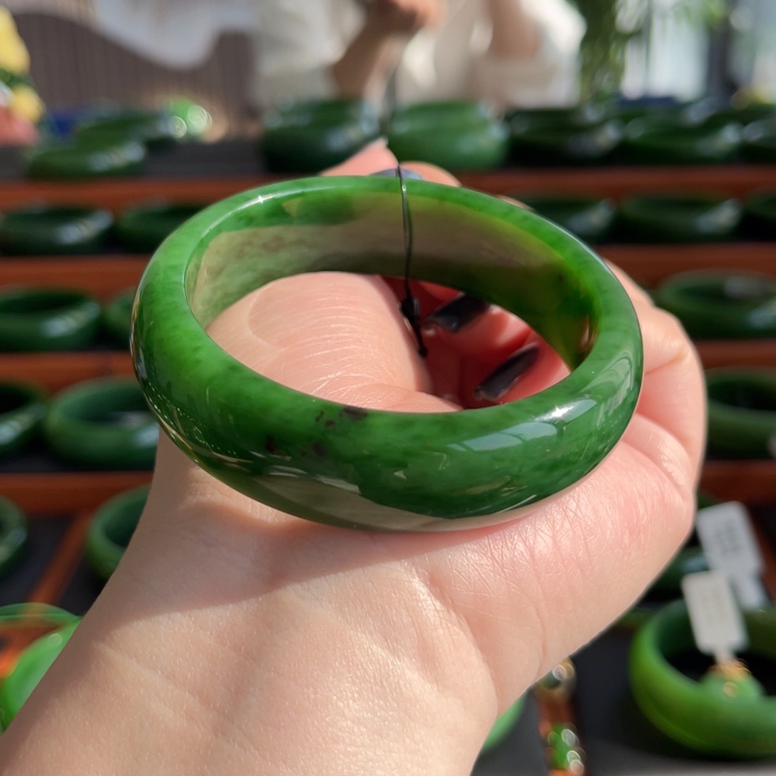 未镶嵌手镯和田玉58