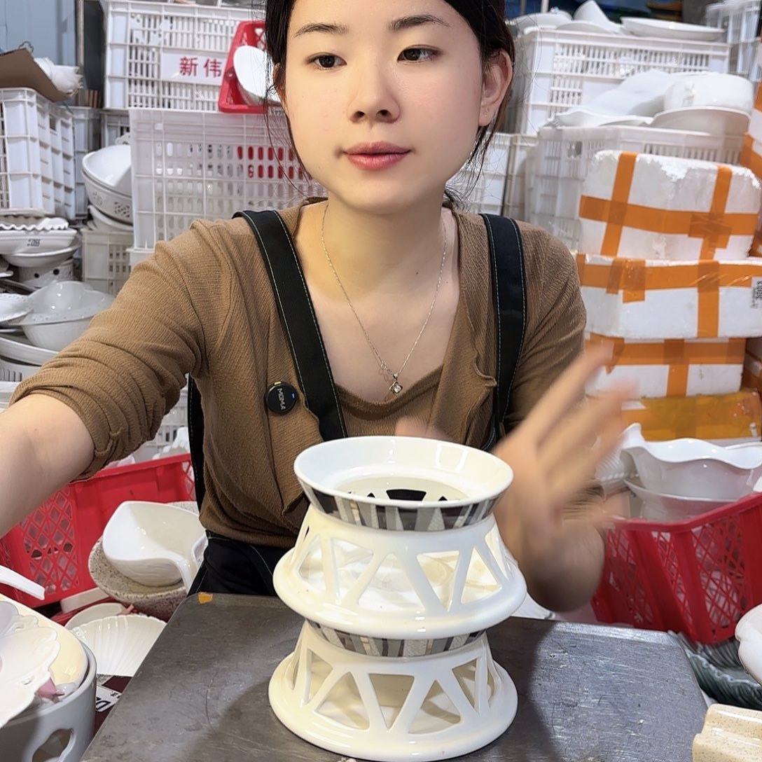 盘微瑕产品………蛮腰炉两个