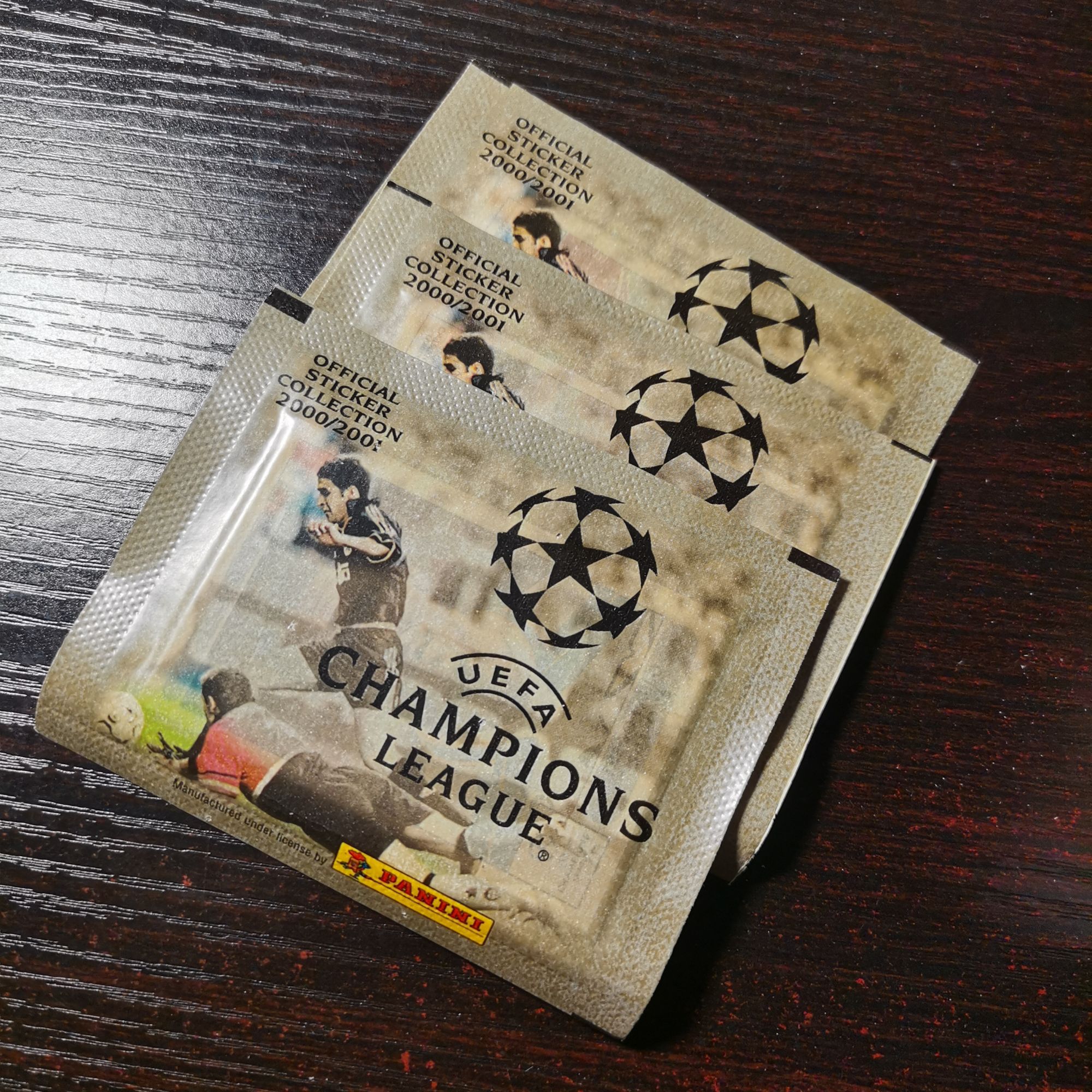 panini 2000-01赛季欧冠贴纸，找好人！