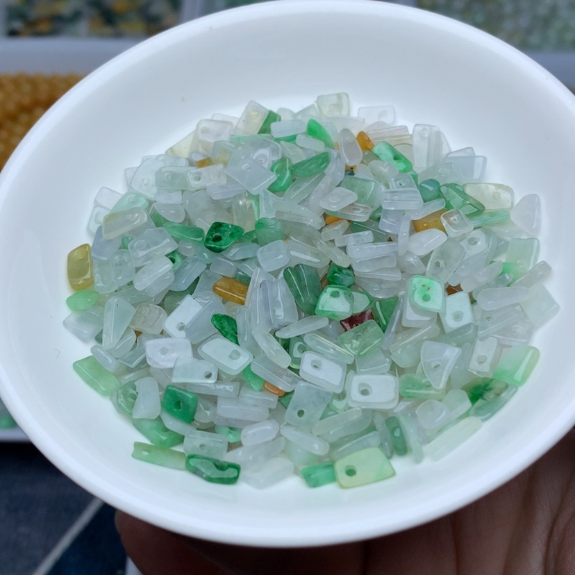 【闪购商品】翡翠手链未镶嵌冰三彩碎碎石50颗