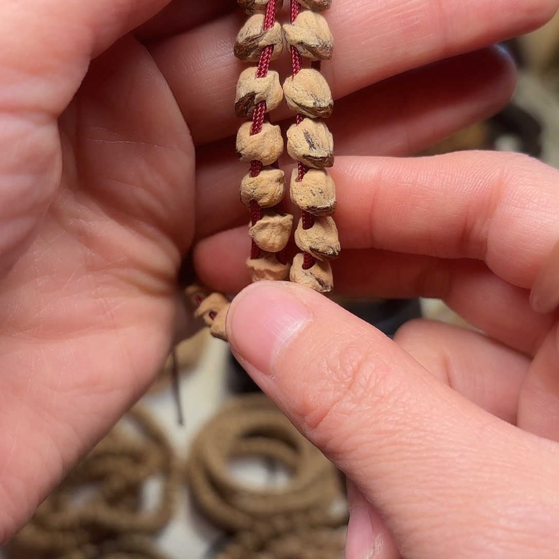 一***棵柏香籽/百香籽吊坠蛇骨