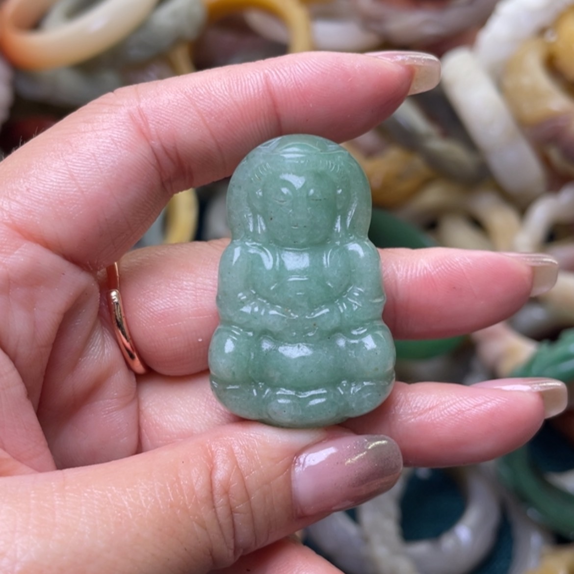 【闪购商品】石英质玉手镯（圆镯）未镶嵌