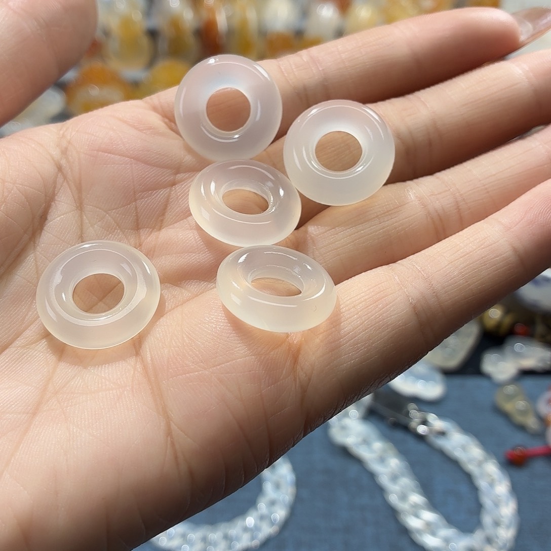 玛瑙/玉髓未镶嵌吊坠(不含链)