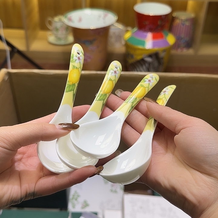 骨瓷实付满10包邮哈花