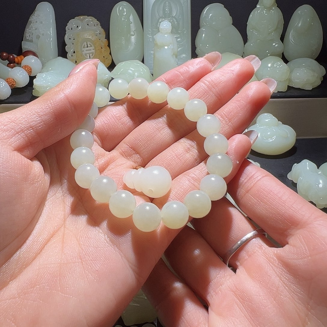 福***照和田玉未镶嵌颈饰