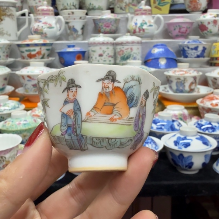 三***声景德镇陶瓷杯子盖碗