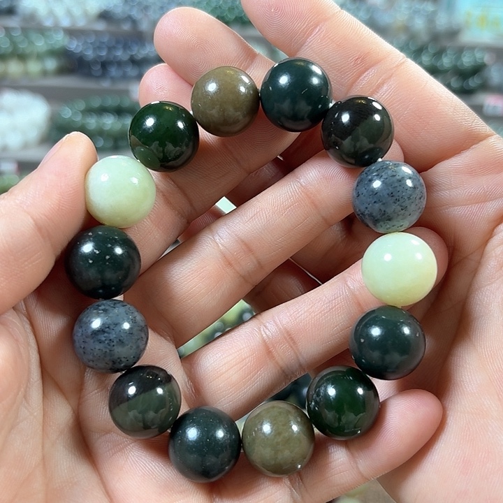 和田玉手链未镶嵌多宝卡16