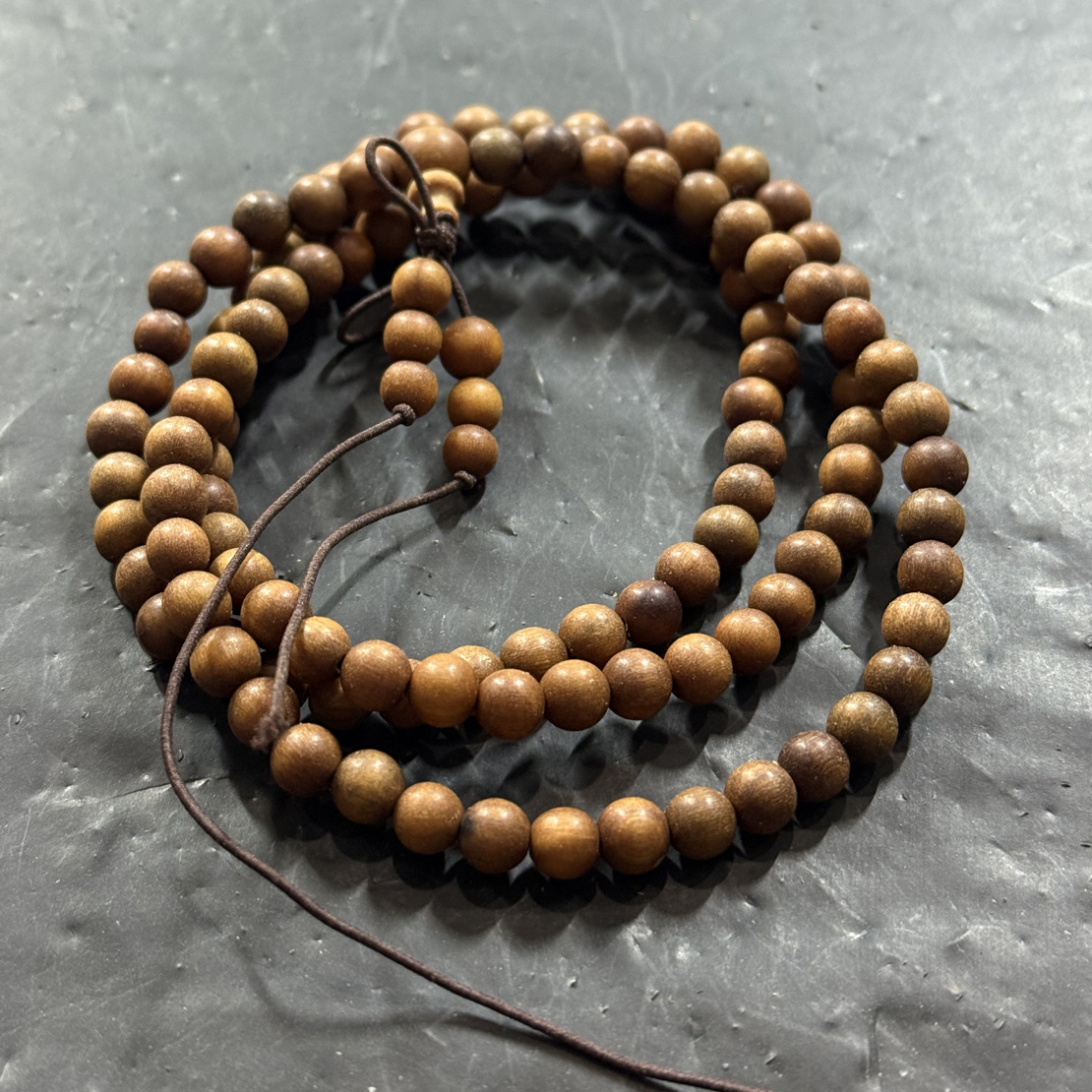 T101 老山檀檀香0.6cm多圈手串
