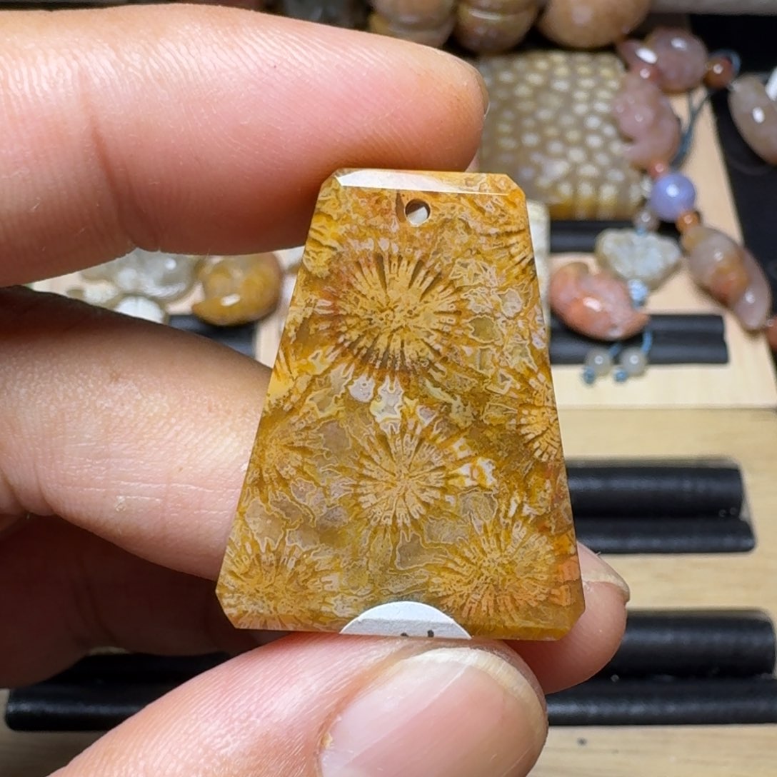 硅化玉纯天然色有机玉石保真色未镶嵌