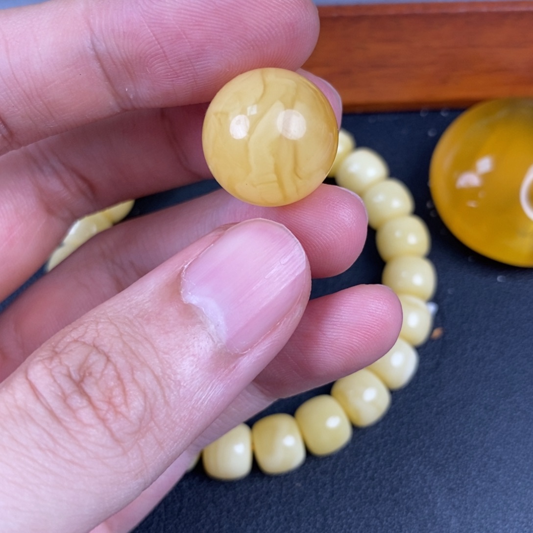 琥珀未镶嵌裸石58