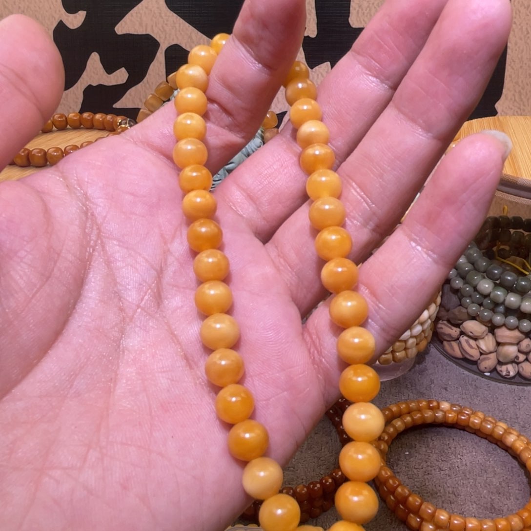 星月菩提吊坠?8×8圆珠手持玉化