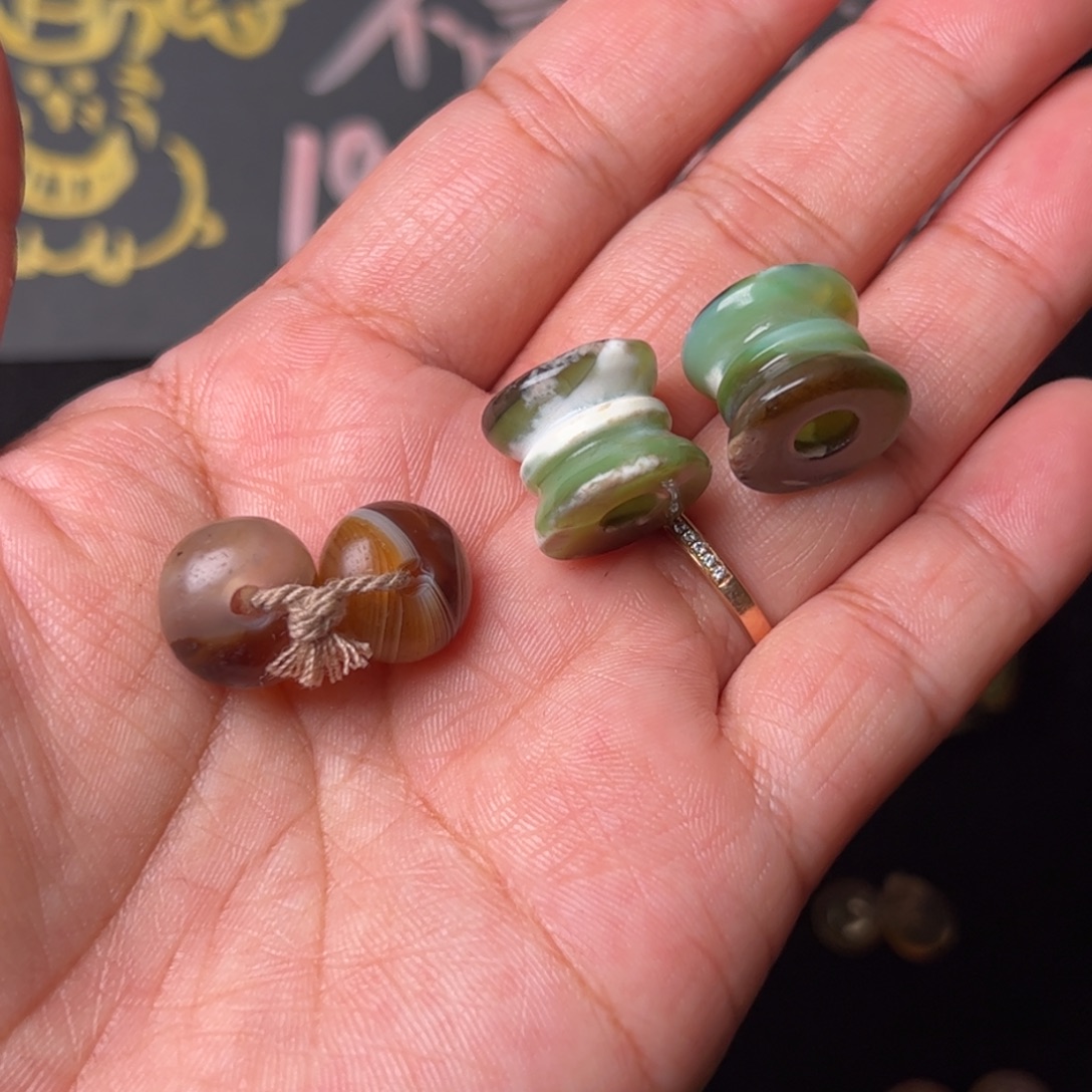 是****玛瑙/玉髓未镶嵌配饰