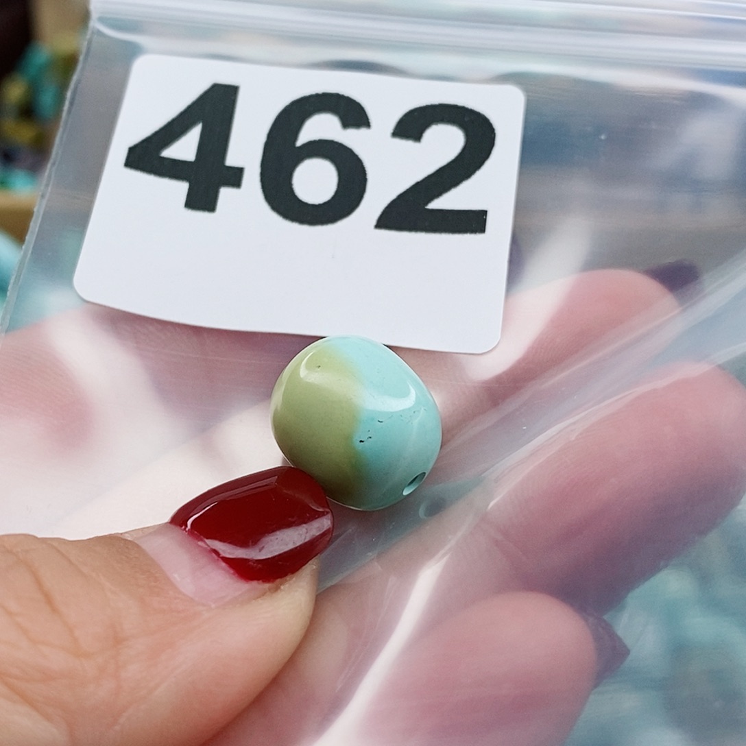 绿松石颈饰未镶嵌