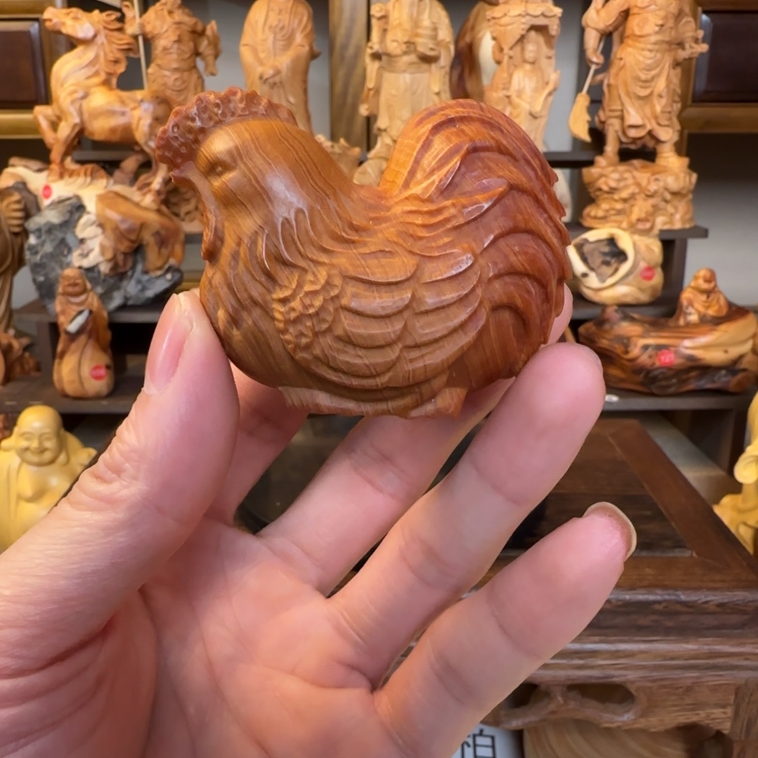 崖柏小木匠艺雕一物一拍