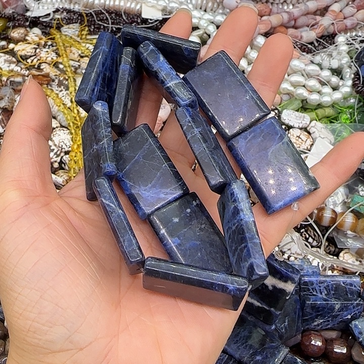 玛瑙/玉髓合金珠宝半成品蓝纹石牌子20-30mm一条