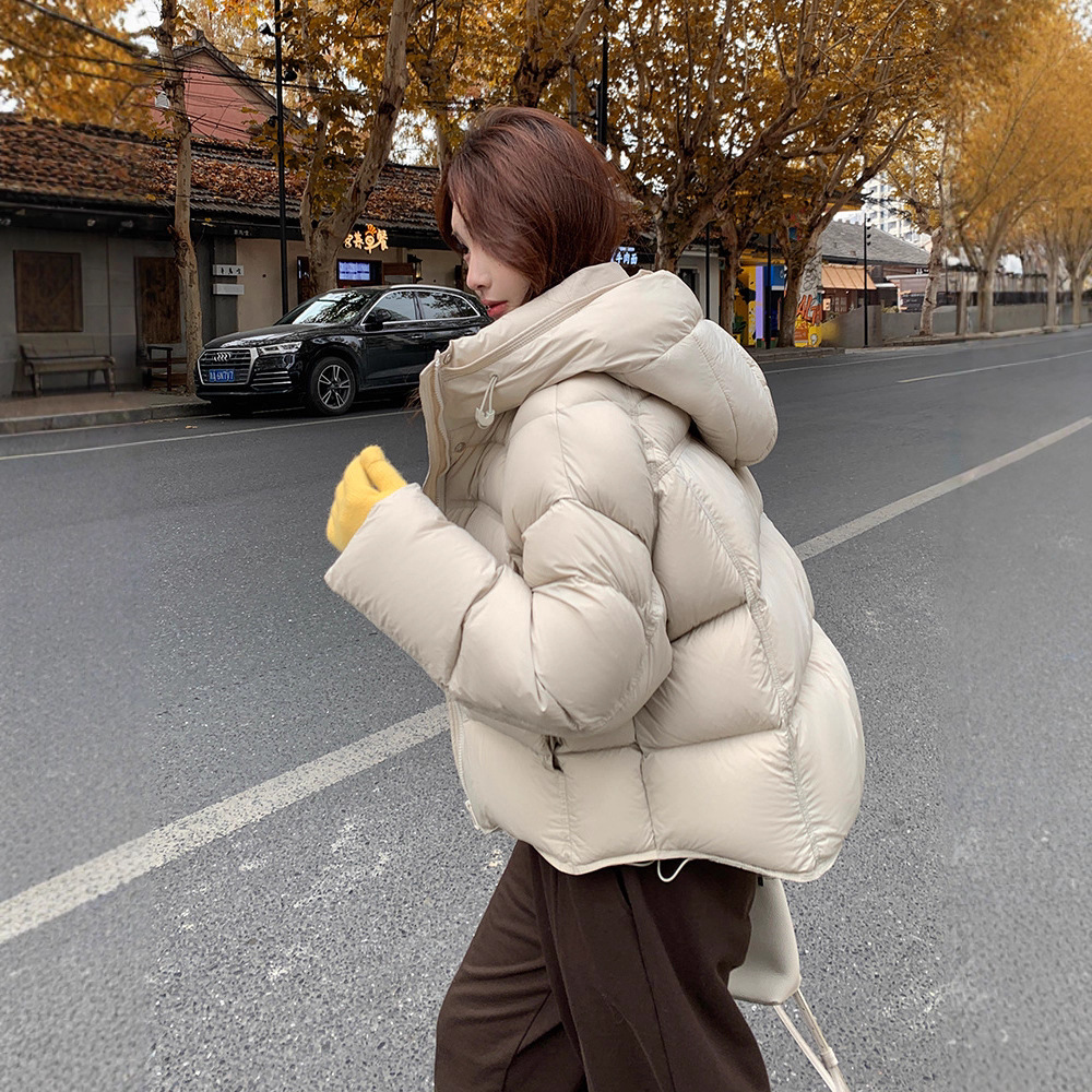 2025新款小个子加厚云朵泡芙90白鸭绒羽绒服女短款面包服冬装外套