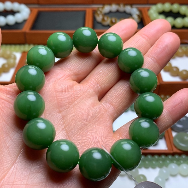 和田玉手串未镶嵌