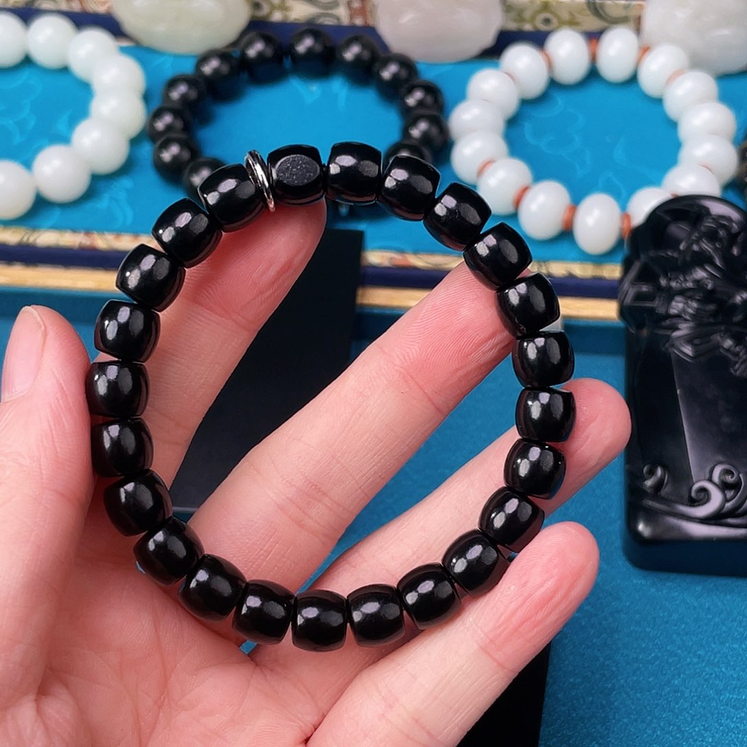 和田玉手链未镶嵌