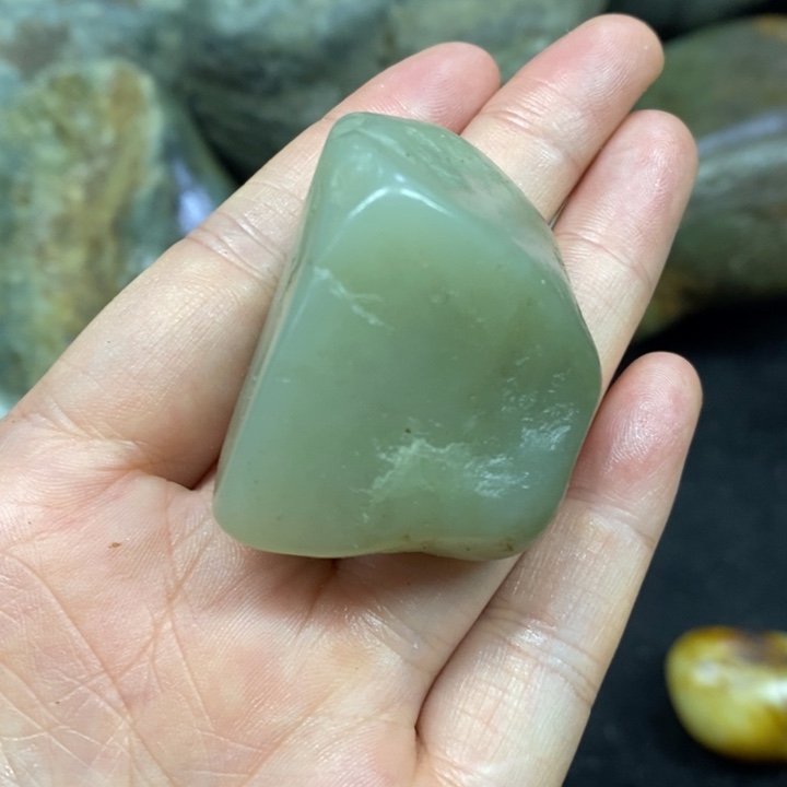 未镶嵌和田玉（糖玉）挂件