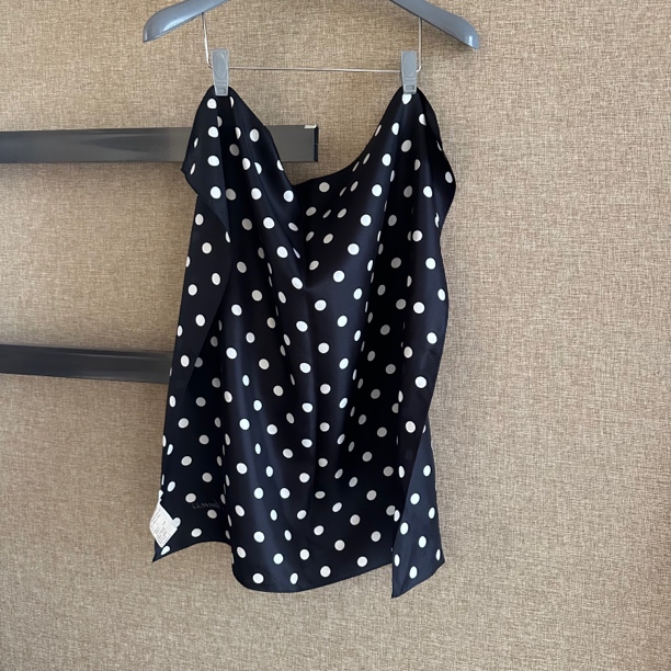 不支持退换 5800006 新款搭配衬衫护颈围脖围巾