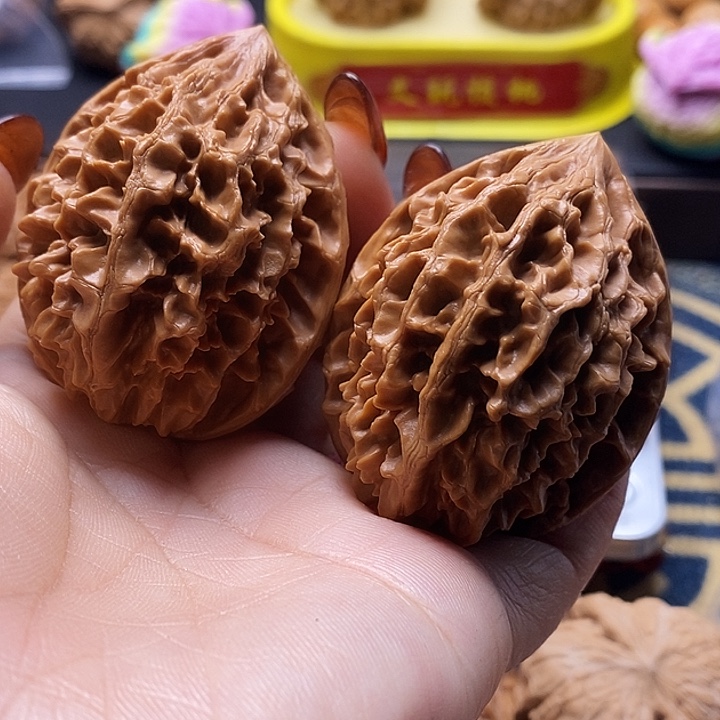 学***考文玩核桃吊坠招财鼠