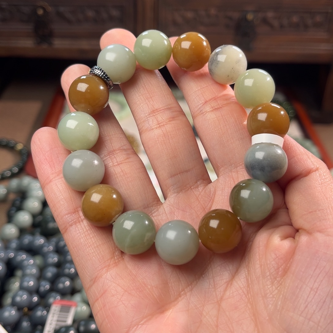 和田玉未镶嵌手链