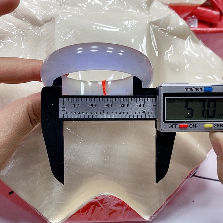 用***0翡翠手镯未镶嵌164号 库存×2=128元