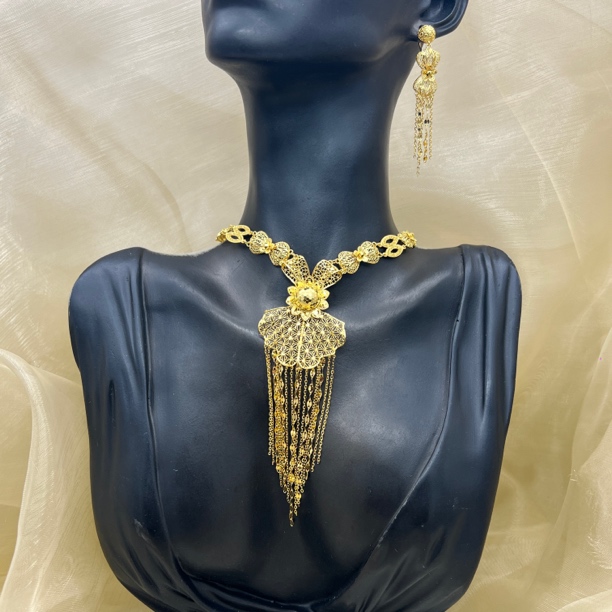 A播 26.59g 足金999套链d