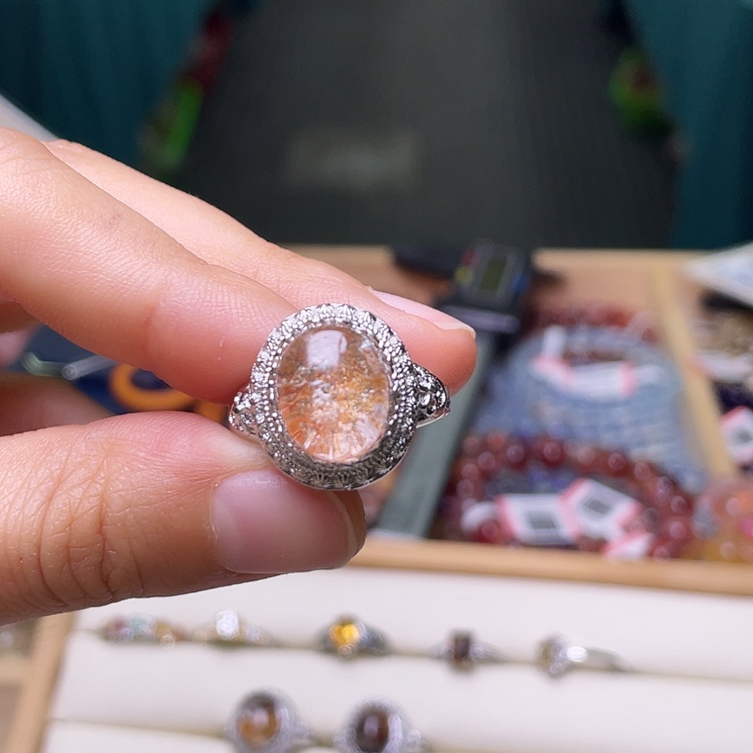 *****珠宝半成品水晶未镶嵌387