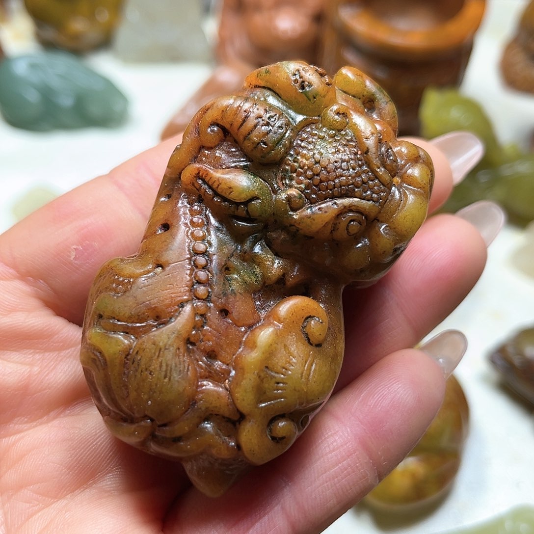 白玉菩提吊坠白玉菩提吊坠