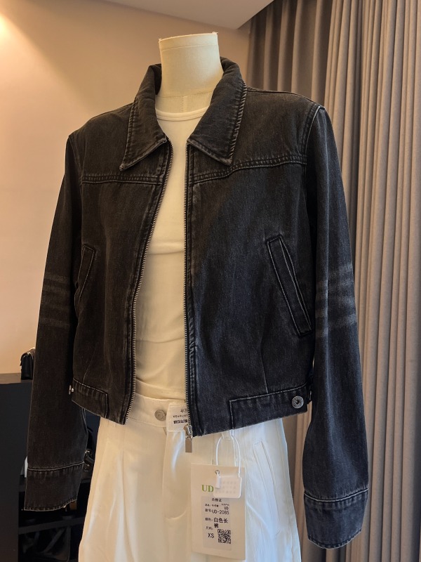 「ZJ」百搭春秋牛仔短款外套