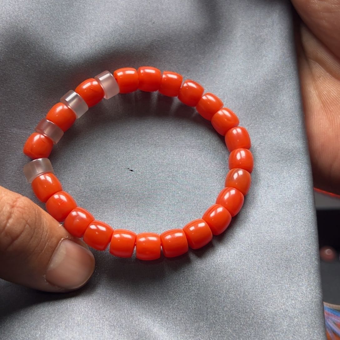 南红玛瑙手链未镶嵌
