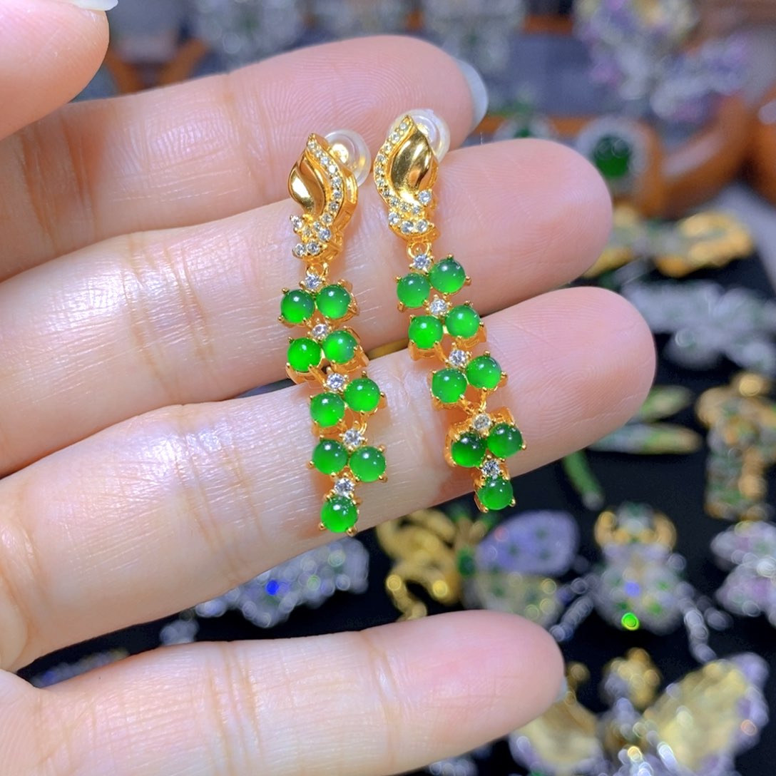 翡翠颈饰银S925镶嵌天然翡翠