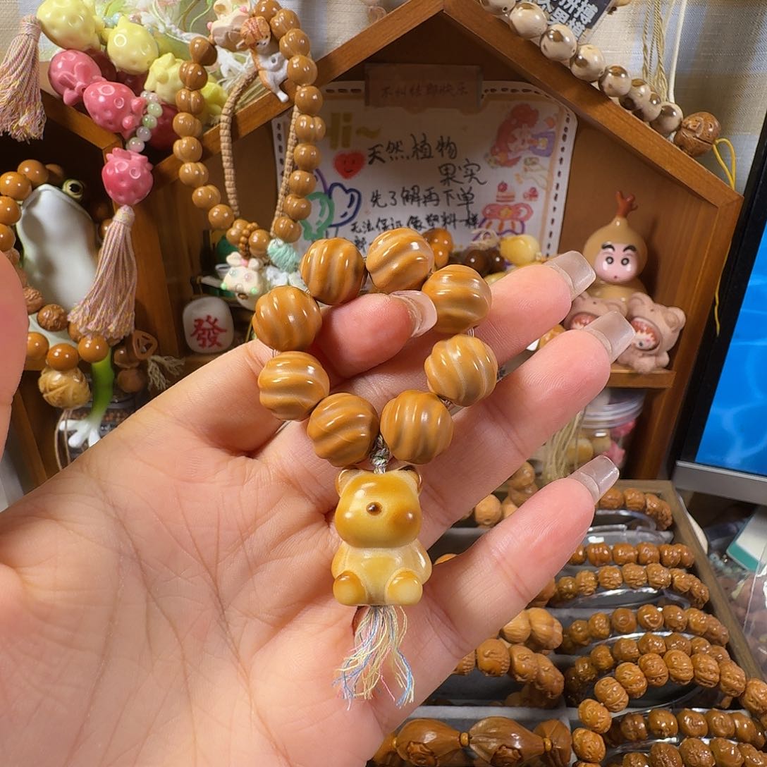 猴头核桃吊坠扭转乾坤