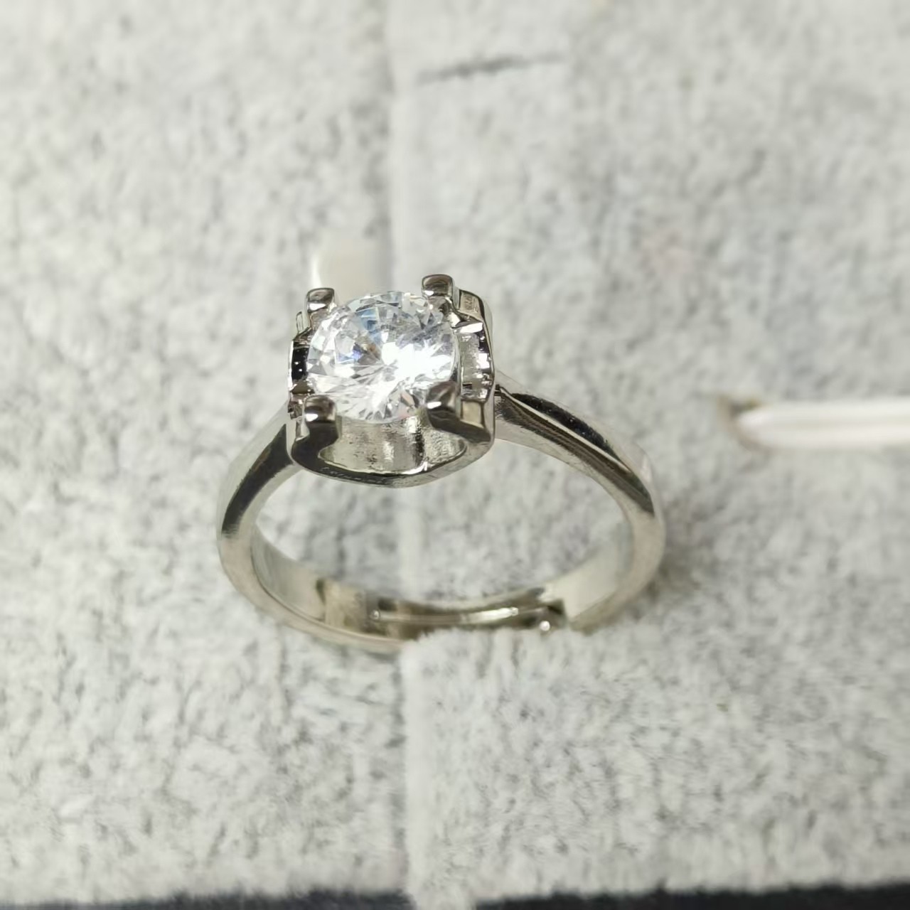 鹏鹏甄选戒指首饰JZ2089