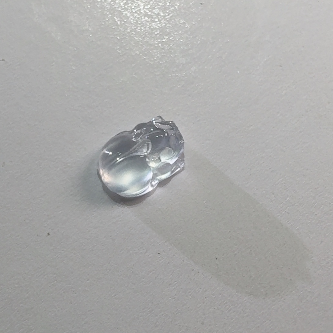 翡翠未镶嵌颈饰貔貅