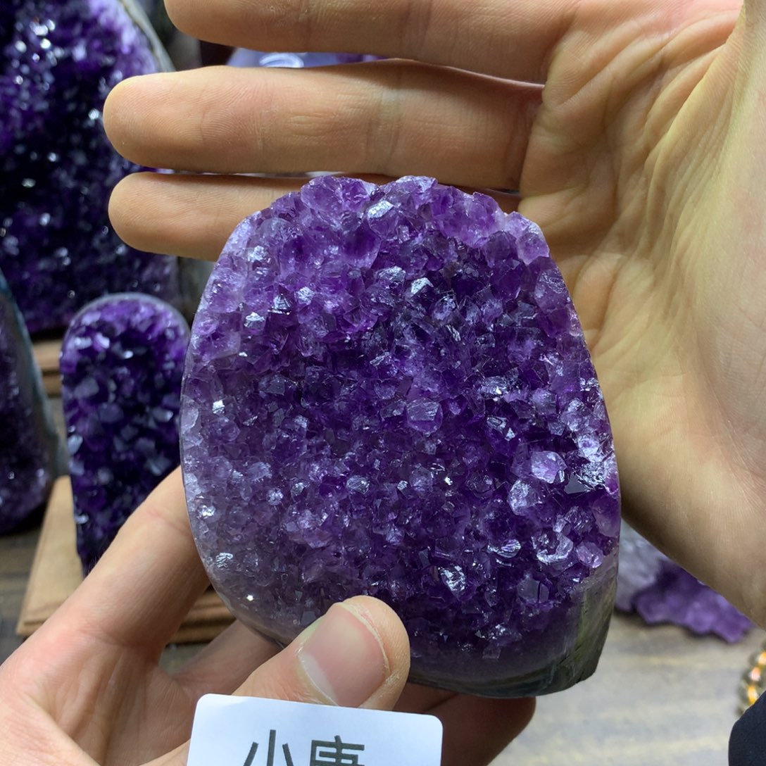 紫晶大型摆件（非配饰）未镶嵌