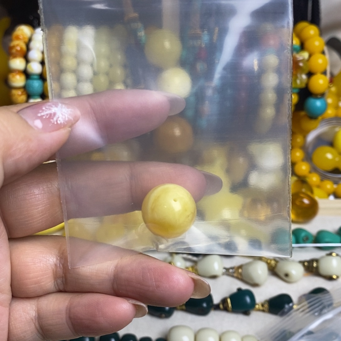 *****琥珀未镶嵌裸石16mm*1