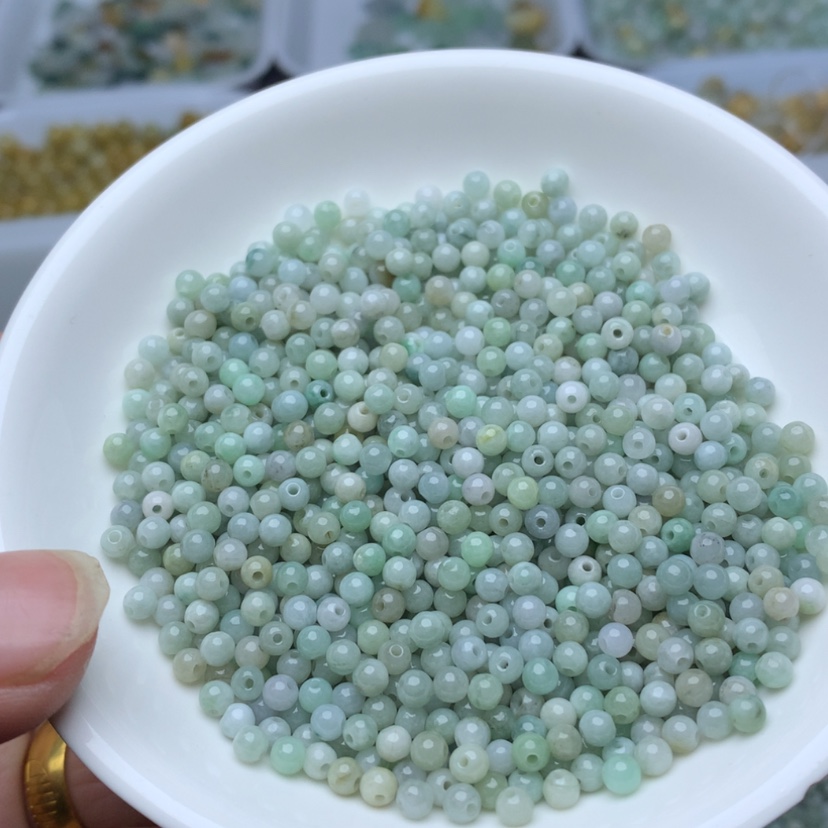 【闪购商品】翡翠手链未镶嵌卡3.2mm绿白小米珠200颗