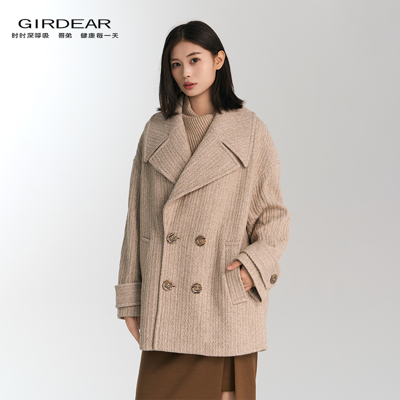 GIRDEAR/哥弟秋季轻奢时尚气质长袖宽松短款呢子外套140035
