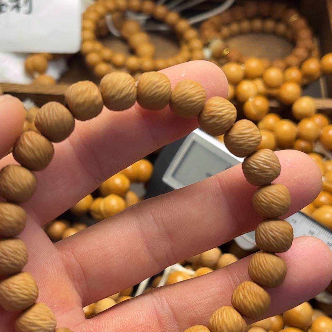 如***漪猴头核桃手串云锦